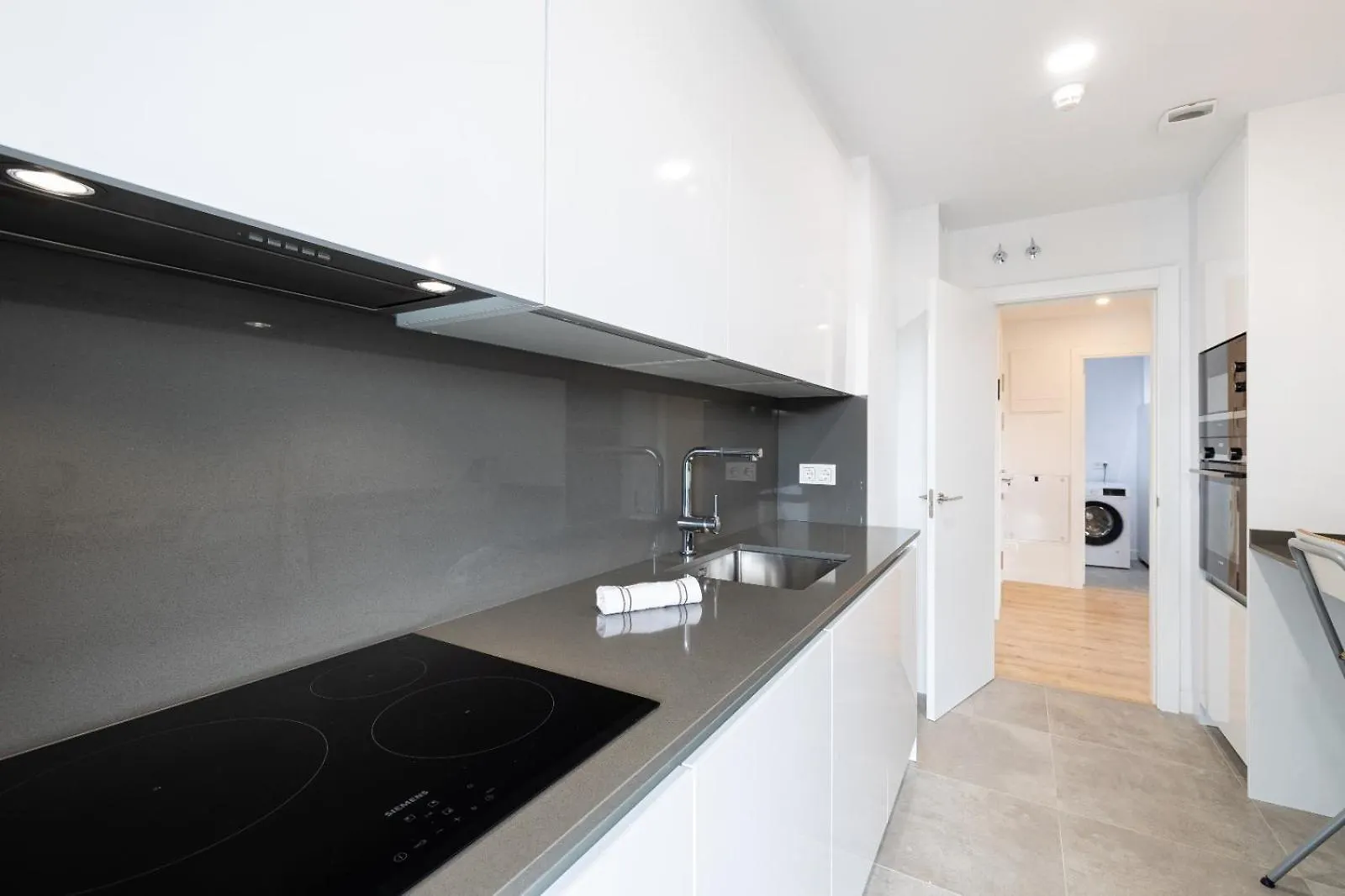 Sky Urban Torre Sur Apartment Malaga